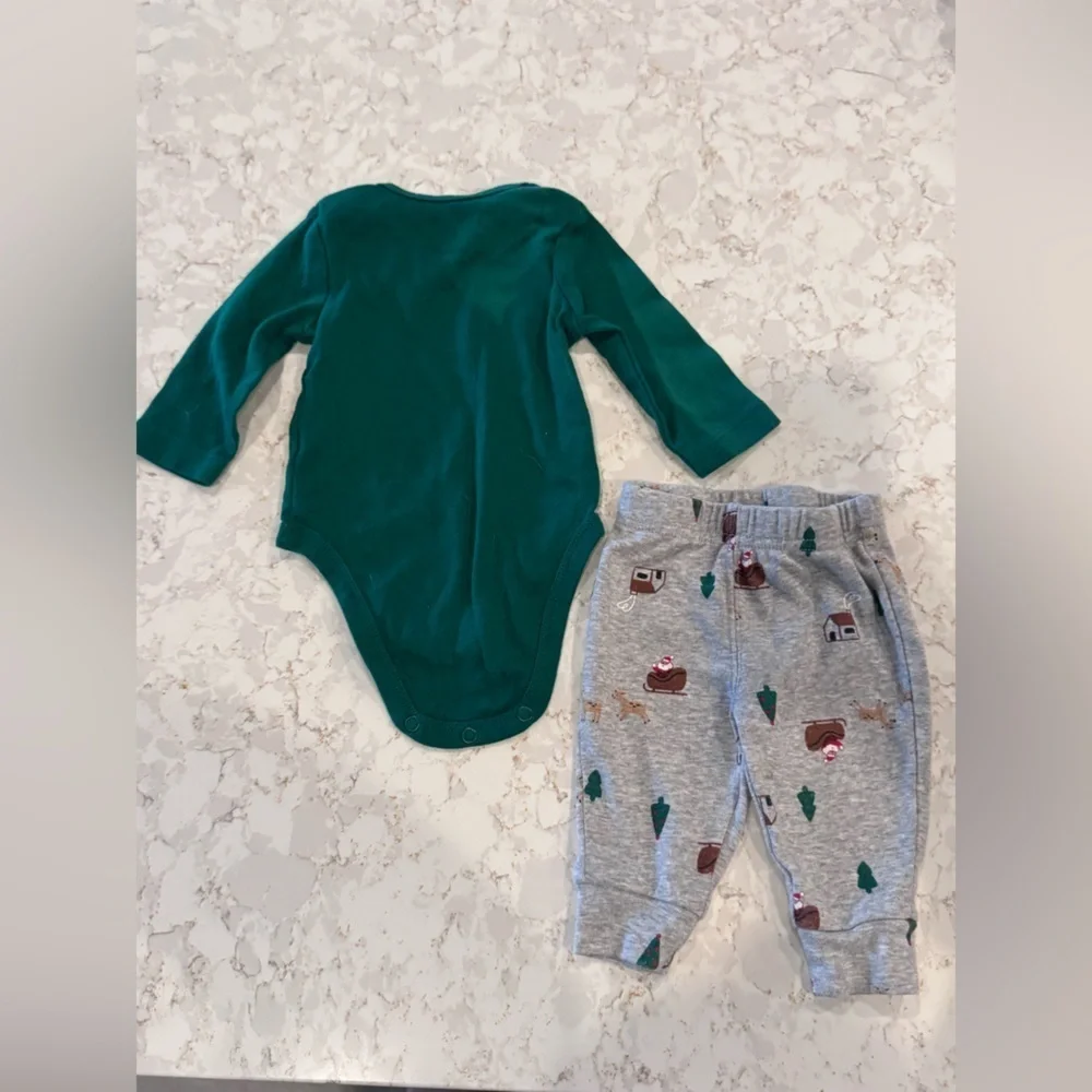 Carters - 3M - Festive Green and Gray Baby Outfit